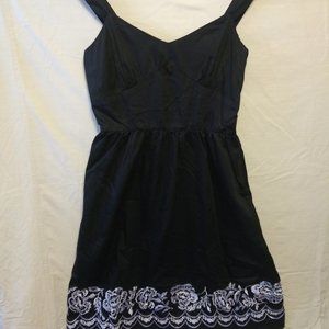 Black Ann Taylor Loft Petite Dress w/Embroidery